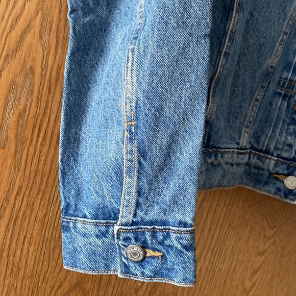 NWT Old Navy denim Jacket size L - Picture 3 of 7